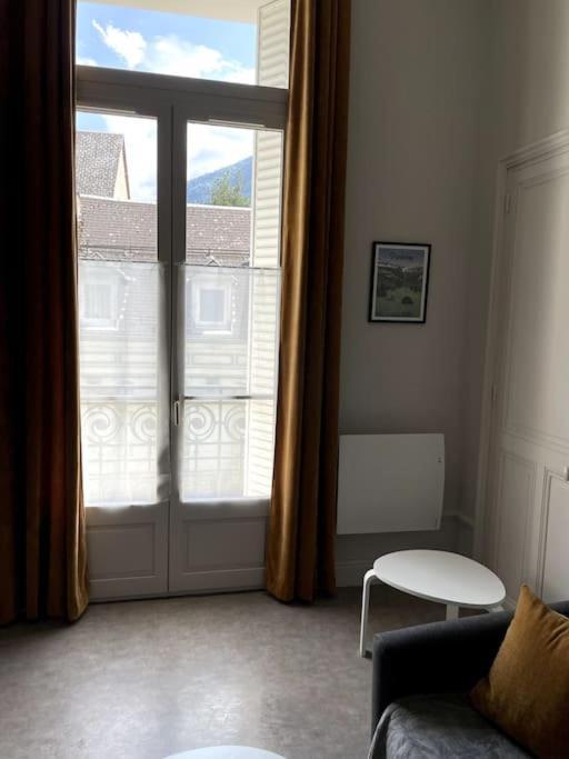 101 Pyrenees Palace Appartement Bagneres-de-Luchon Luaran gambar