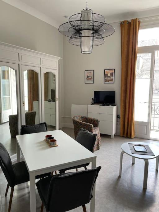 101 Pyrenees Palace Appartement Bagneres-de-Luchon Luaran gambar